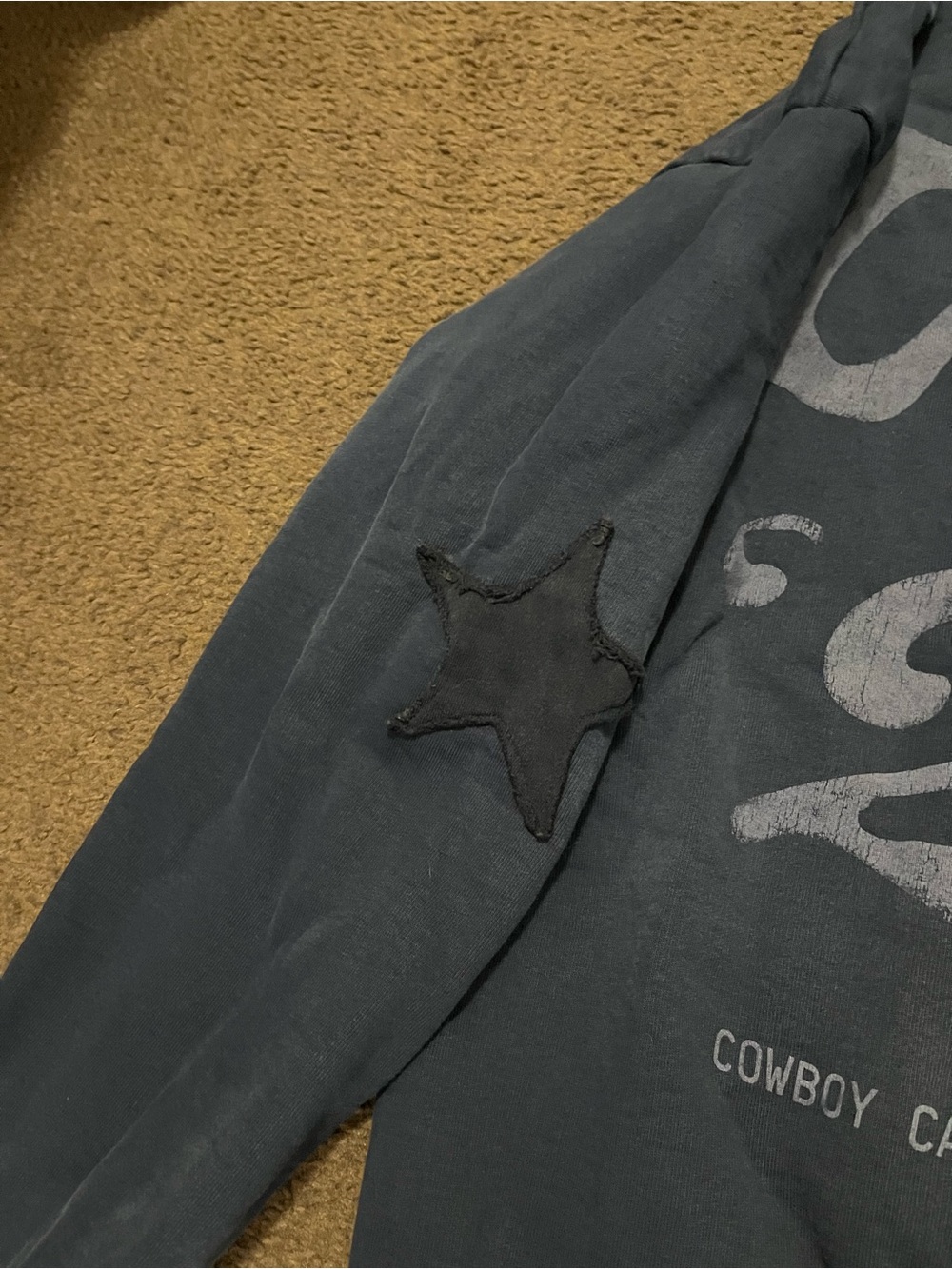 Beyoncé Cowboy Carter 16 Carriages Pullover Hoodie - Picture 8 of 8
